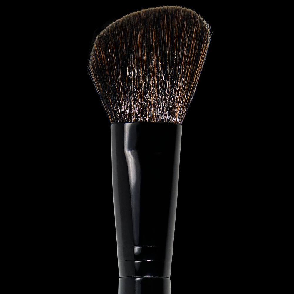 JW103 - Angled Powder Brush