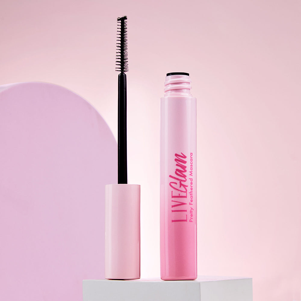 Pretty Feathered Mascara