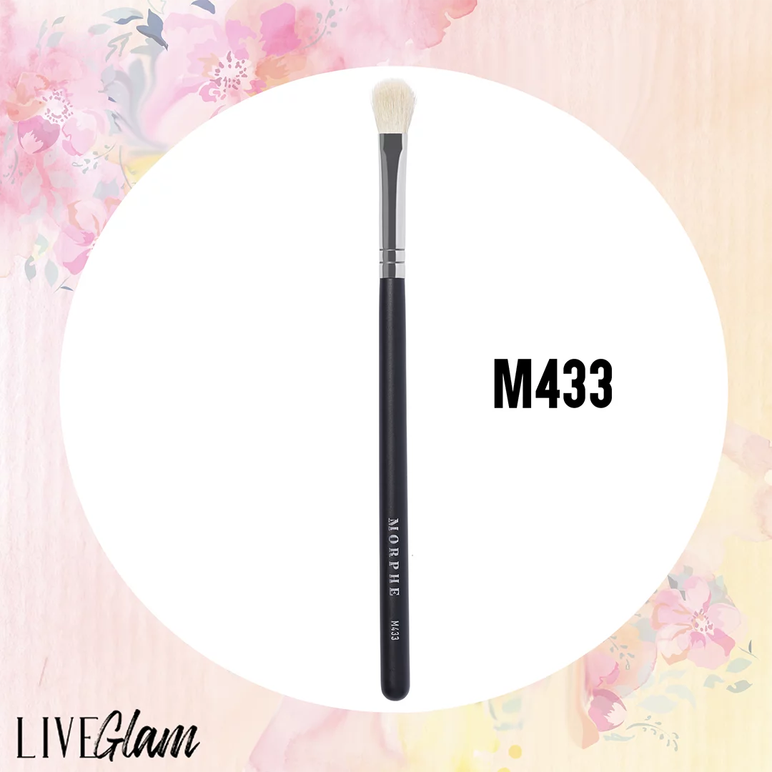 LiveGlam Morphe M433 Pro Firm Blending Fluff brush